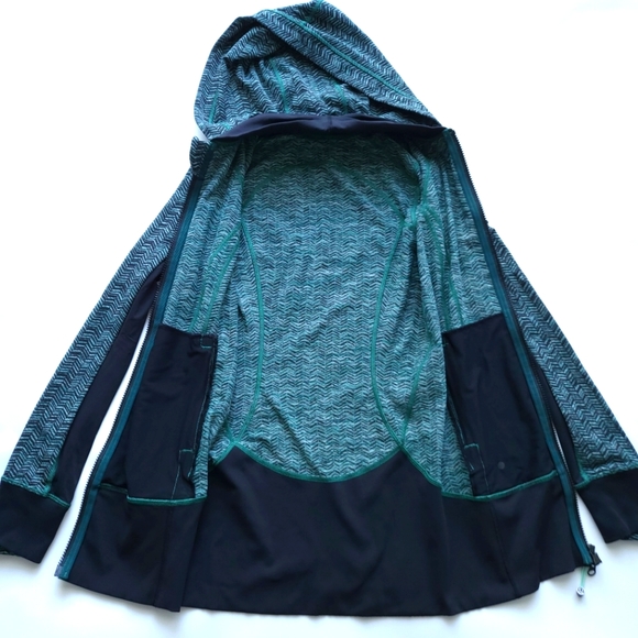 Lululemon Daily Practice Jacket - Picture 8 of 16
